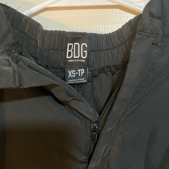 BDG pants - Picture 2 of 4